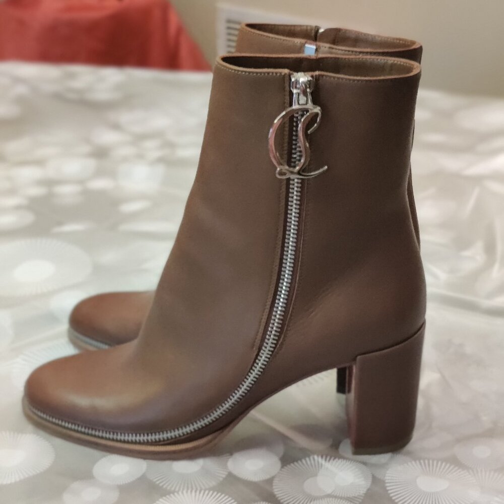 Christian Louboutin women's boots CL Zip Booty Size 6.5 US (36.5 EU)